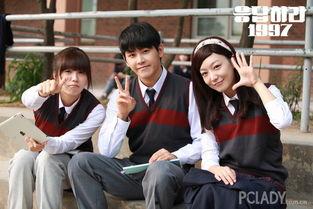 韩剧17岁在线观看,青春的叛逆与成长  第1张