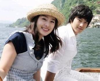 李莞爆料姐姐视频,揭秘娱乐圈背后的惊人真相  第1张